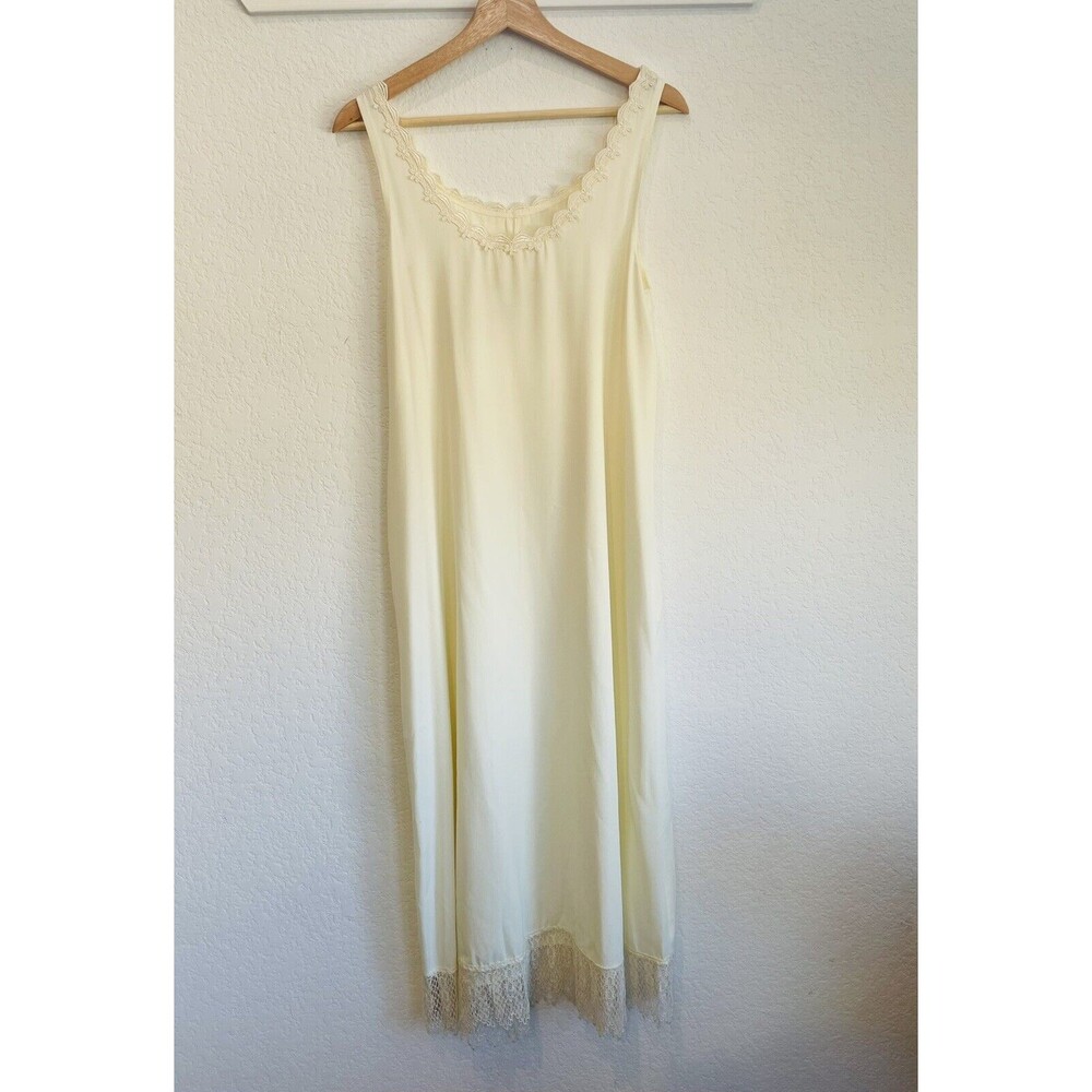Zoe California White Dress Large with Lace Fringe Vintage 90's